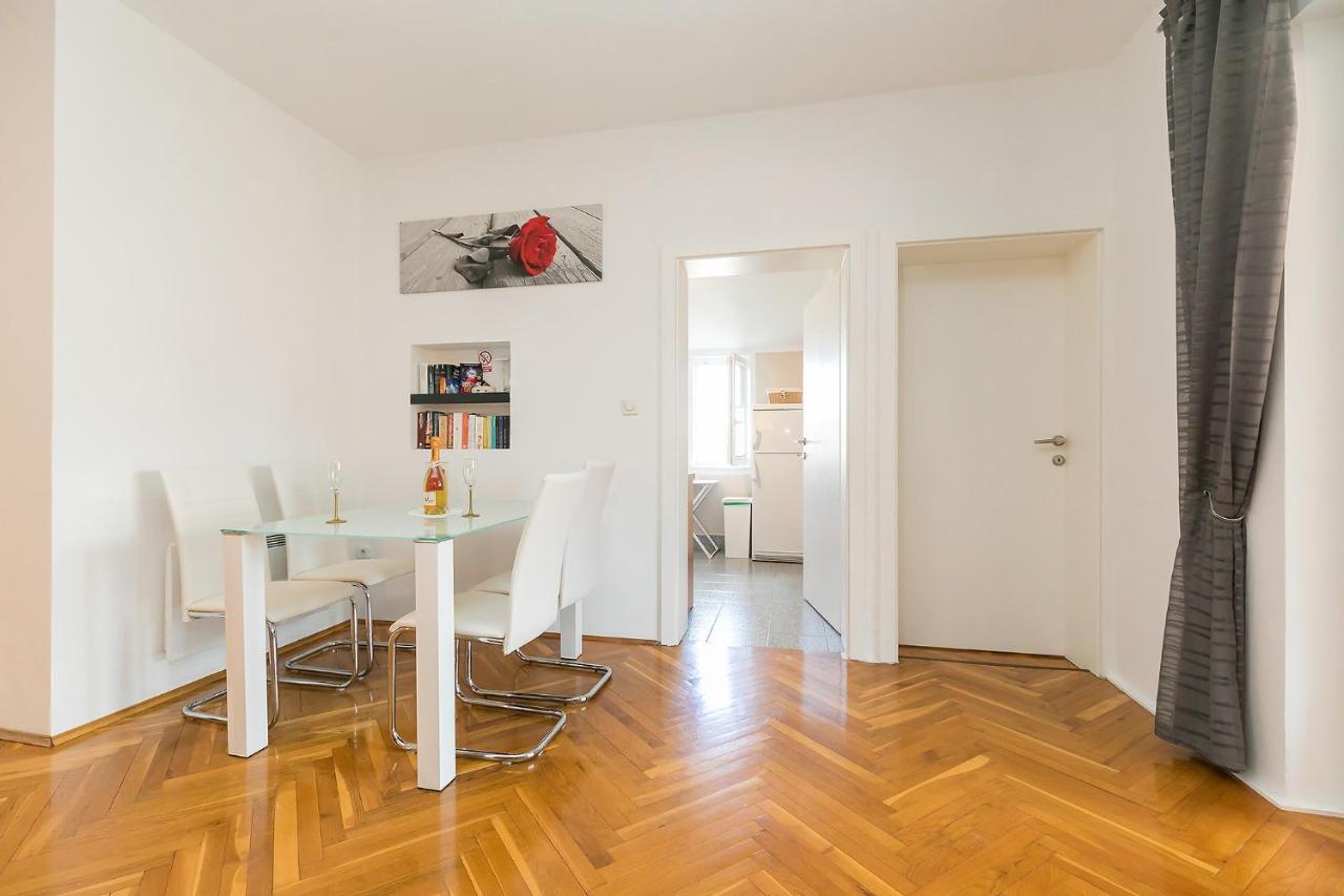 Apartamento Nada Poreč Exterior foto