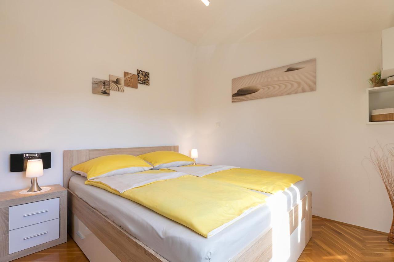 Apartamento Nada Poreč Exterior foto